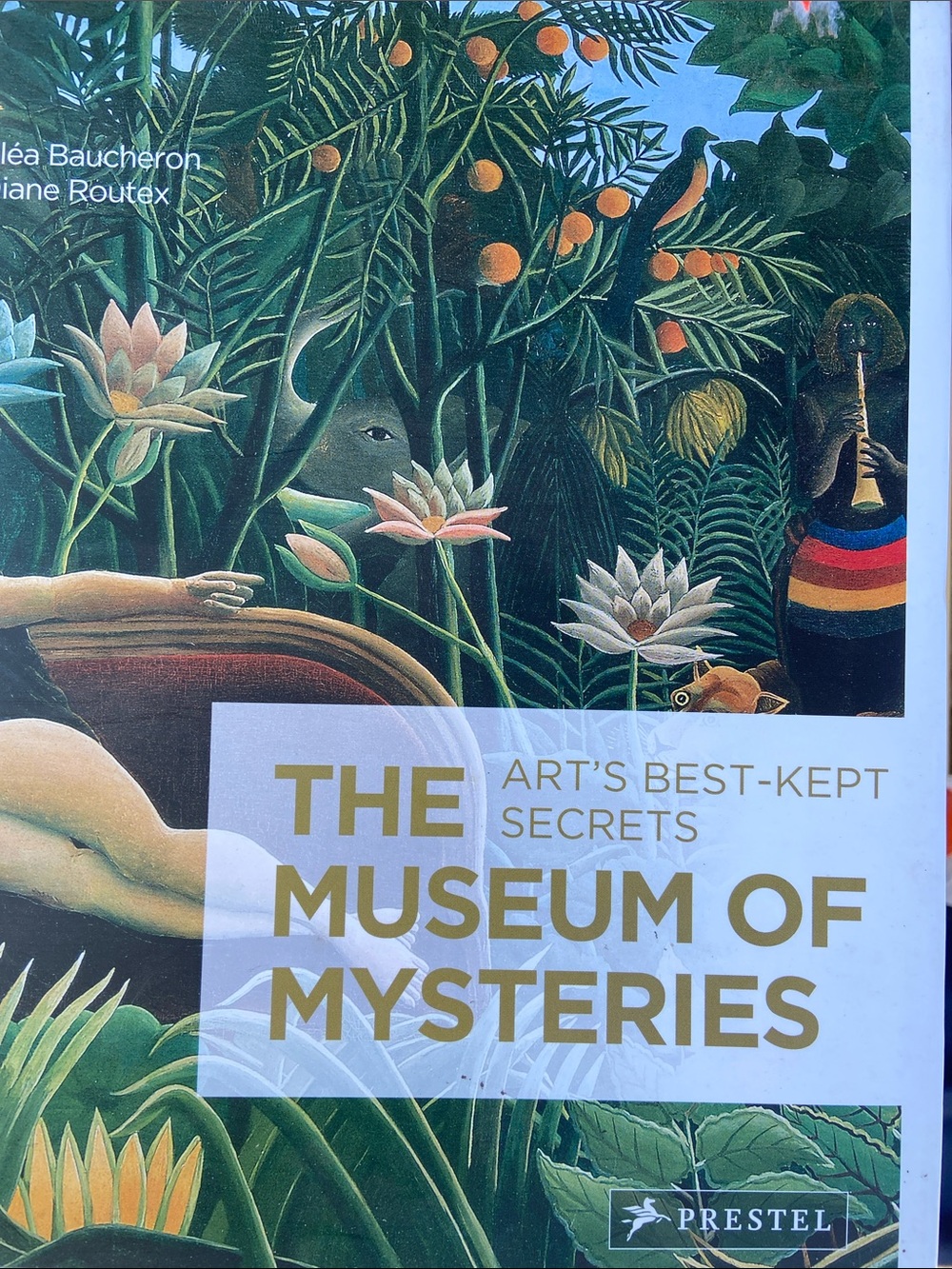 Art coffee table book Museum of Mysteries Floral Green Botanical leaf elephant